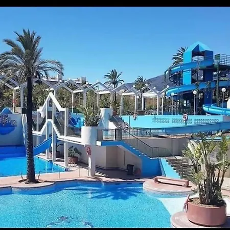 Turistico S *